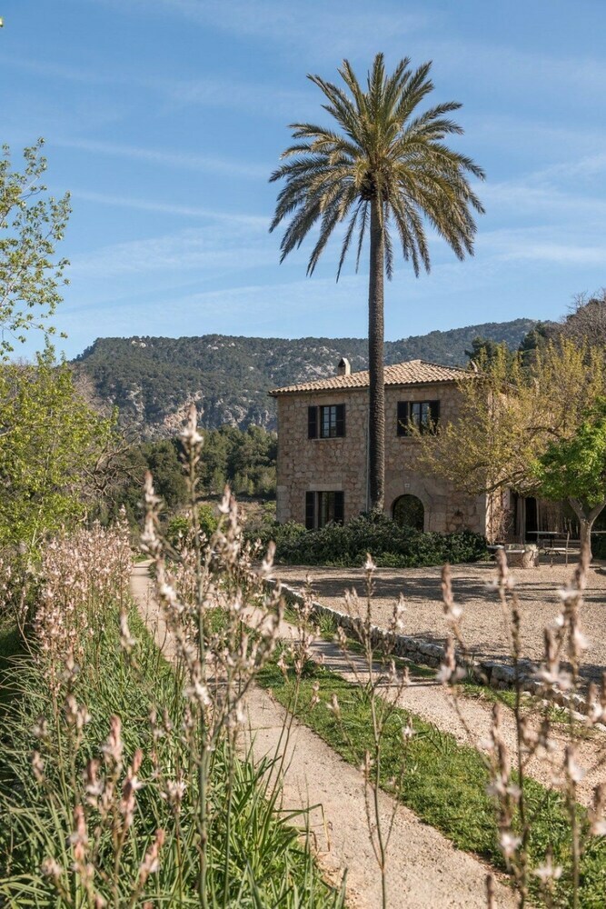Hotel Mirab� De Valldemossa