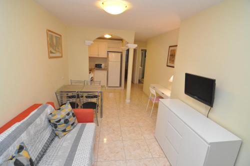 Touristic Apartment Los Cristianos
