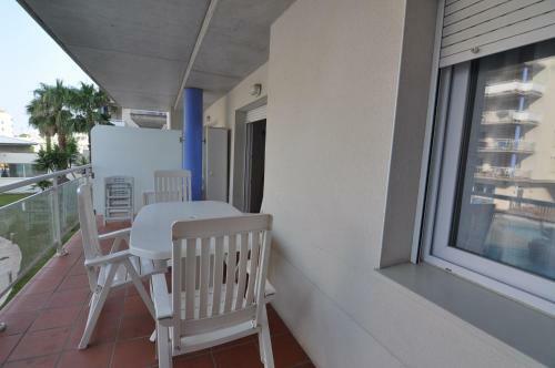 Rnet - Apartments Roses Port Canigo