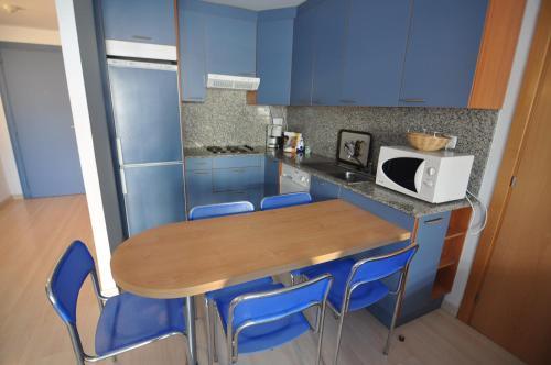 Rnet - Apartments Roses Port Canigo