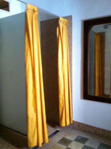 Hostal Casa De Hu�spedes Vara De Rey