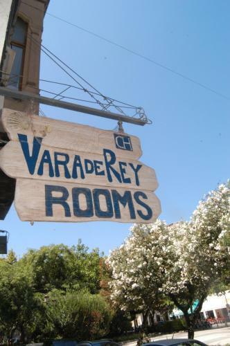 Hostal Casa De Hu�spedes Vara De Rey