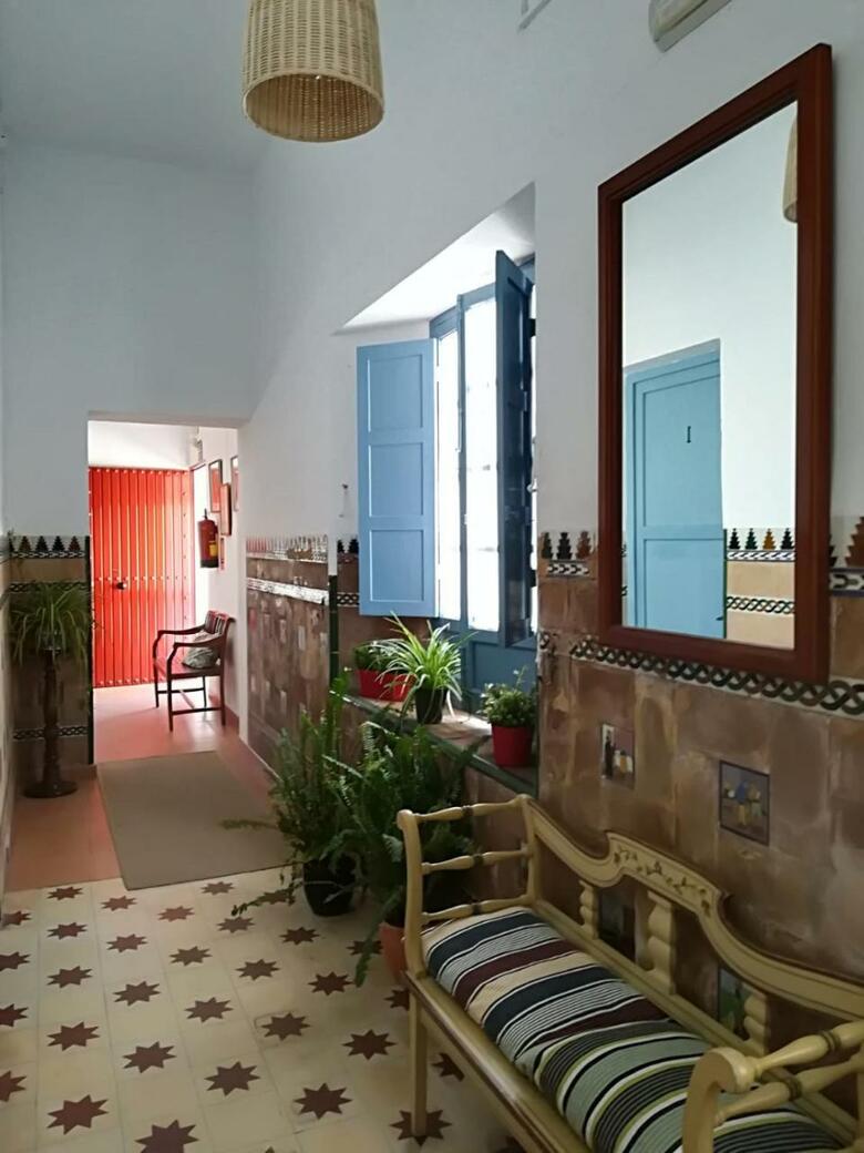Hostal Tranv�a Beach House