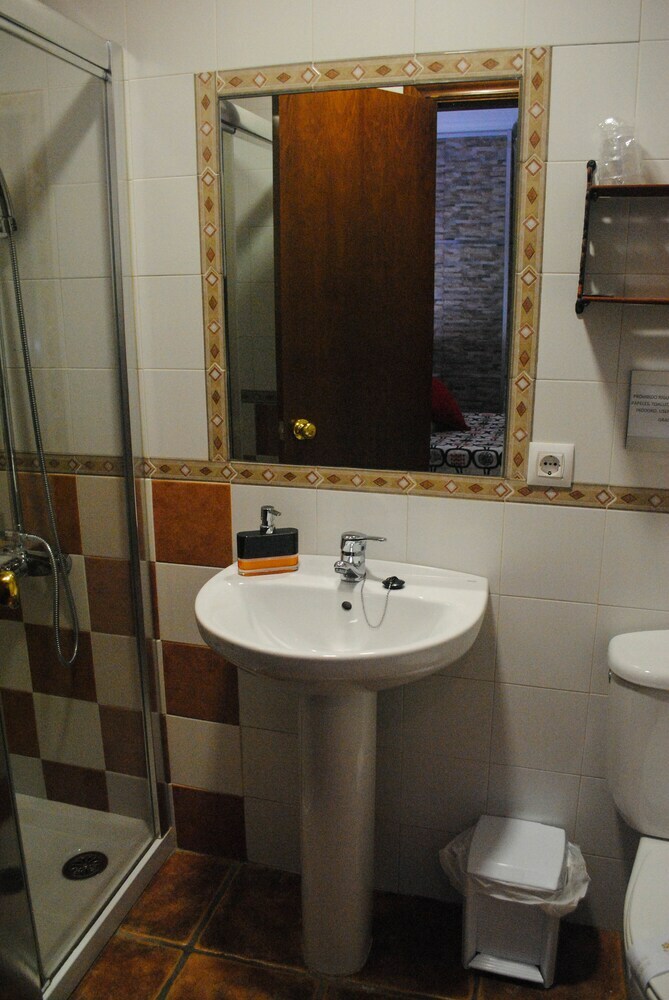 Hostal Costa De La Luz