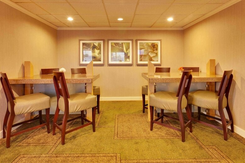 Hotel La Quinta Inn & Suites Plattsburgh