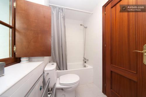 Apartamentos Pilatos King's Inn