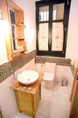 Apartamentos Pilatos King's Inn