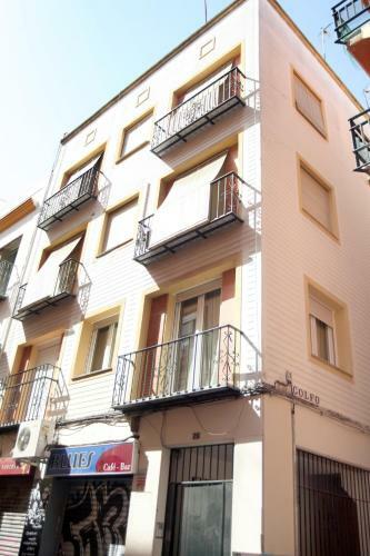 Apartamentos Pilatos King's Inn