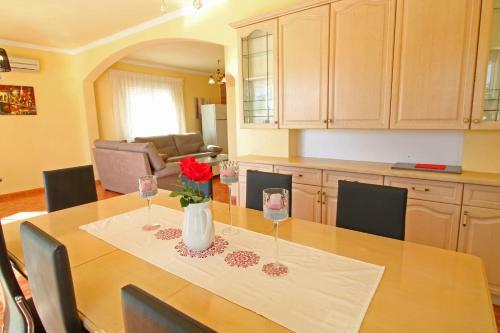 Holiday Villa Estaci�n