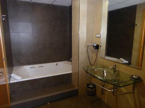 Hotel Sercotel Pere III El Gran