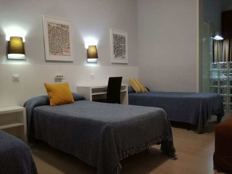 Hostal Lesseps