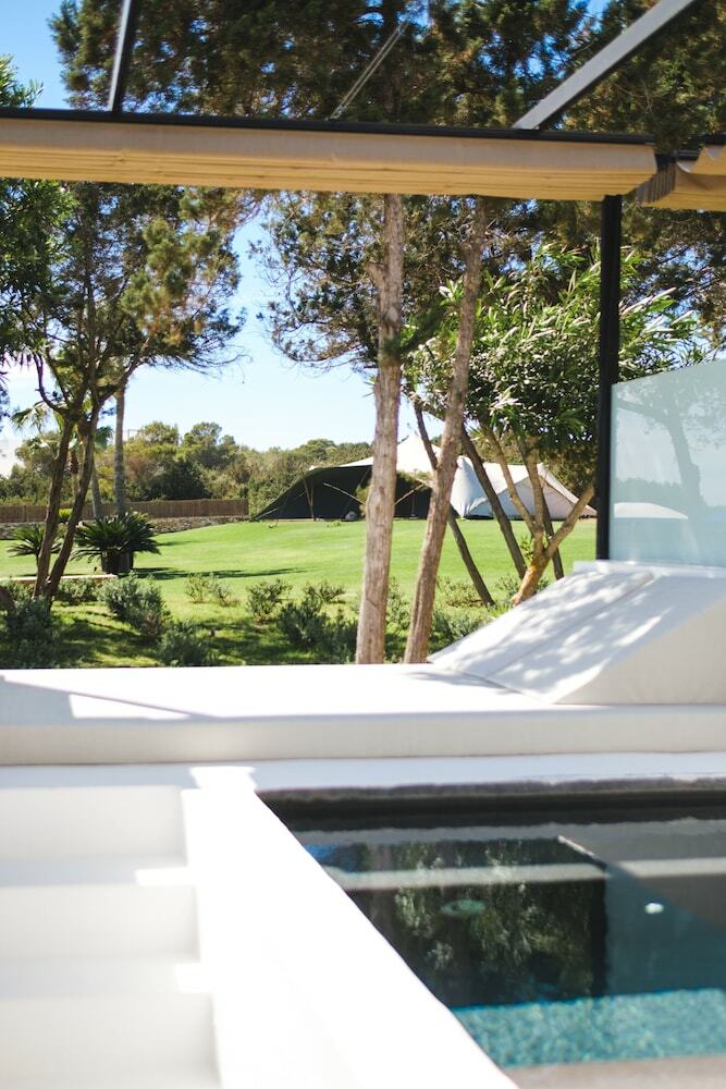 Gecko Hotel & Beach Club