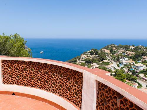 Holiday Home Balcon Al Mar 160-e