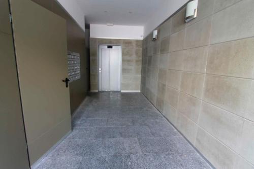 Apartamentos Hiedra Y Tapiner�a Mercado Central