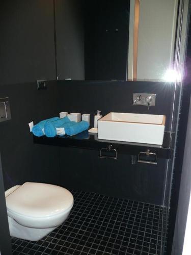 Apartamentos Hiedra Y Tapiner�a Mercado Central