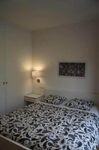 Apartamentos Hiedra Y Tapiner�a Mercado Central