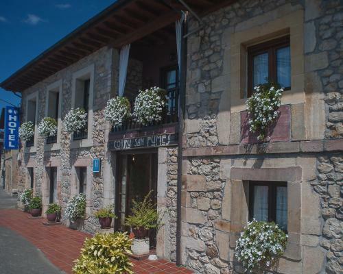 Apartahotel "corru San Pum�s"
