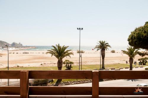 Seafront L'estartit Apartments
