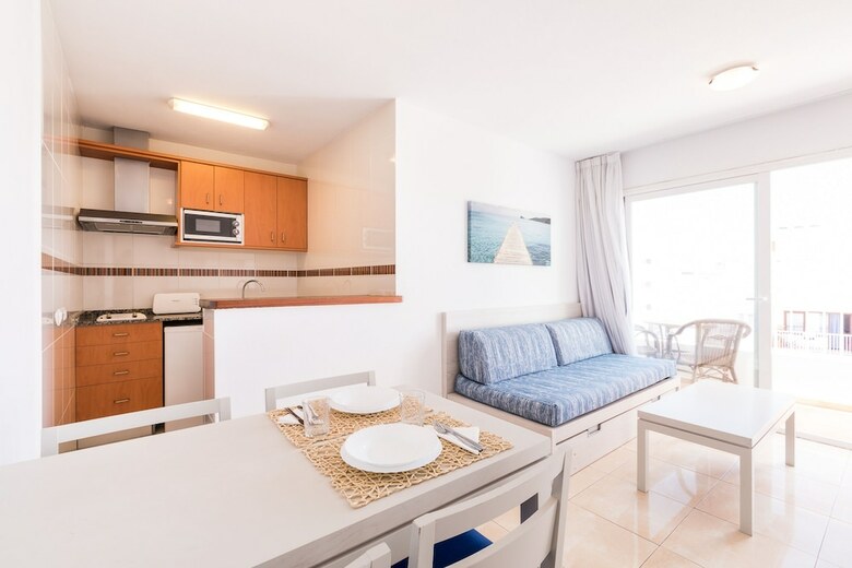 Apartamentos Avenida - Mc Apartamentos Ibiza
