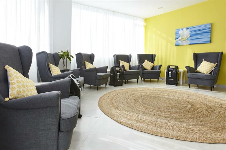 Universal Hotel Perla