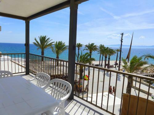 Apartamento Rentalmar Acantilados Playa