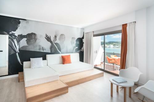 THB Bah�a Aparthotel