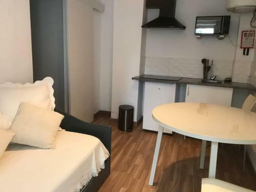 Inhouse Marbella Hostel