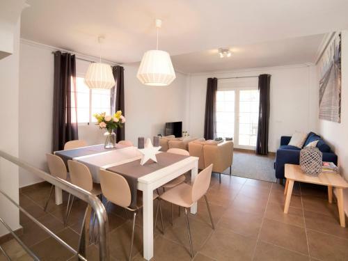 Holiday Home Luz Del Sol