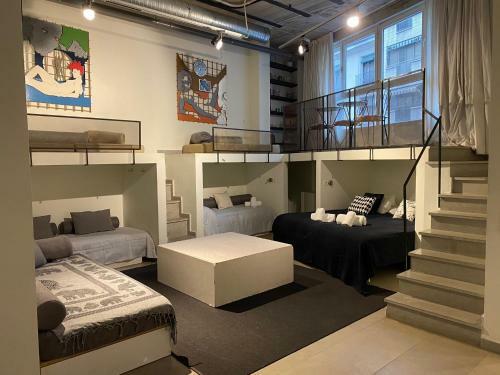 Lodge Chvictoria Loft May 13