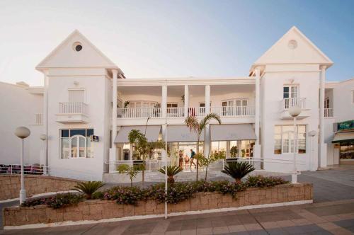 Fanabe Apartment