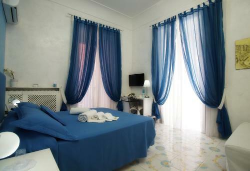 Le Vie Di Napoli B&B