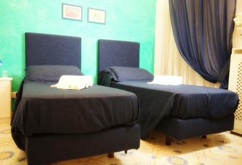 Le Vie Di Napoli B&B