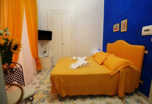 Le Vie Di Napoli B&B