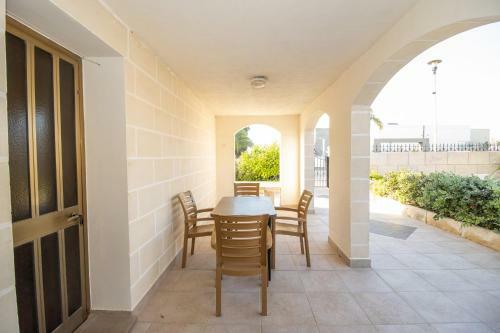 Santa Maria Villa Apartments