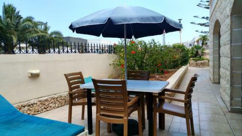 Santa Maria Villa Apartments