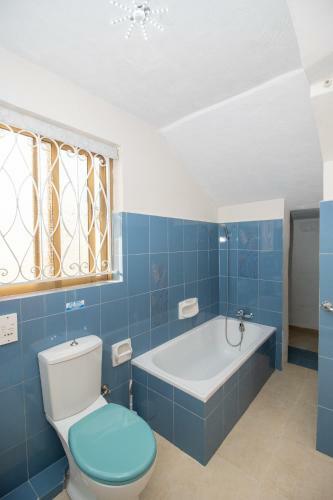 Santa Maria Villa Apartments