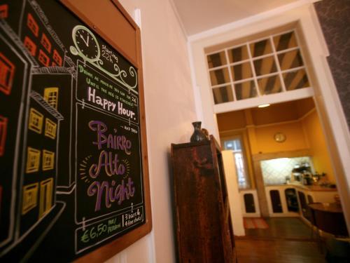 Hostal Travellers House