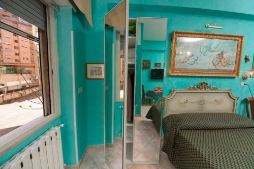 B&B Babri Simim Taj