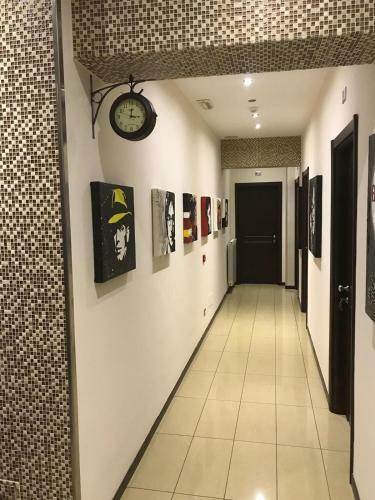 B&B Studio83