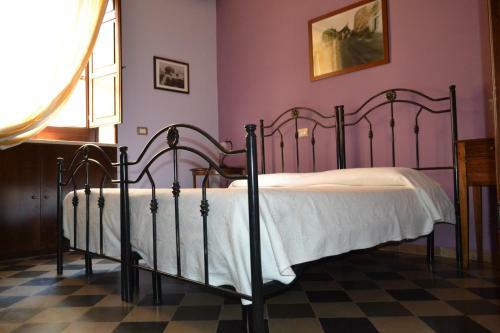 Hostal A Due Passi Dal Duomo B&B