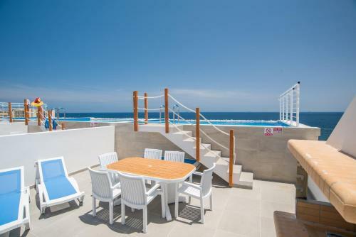 Sea Bank Villa Apartments