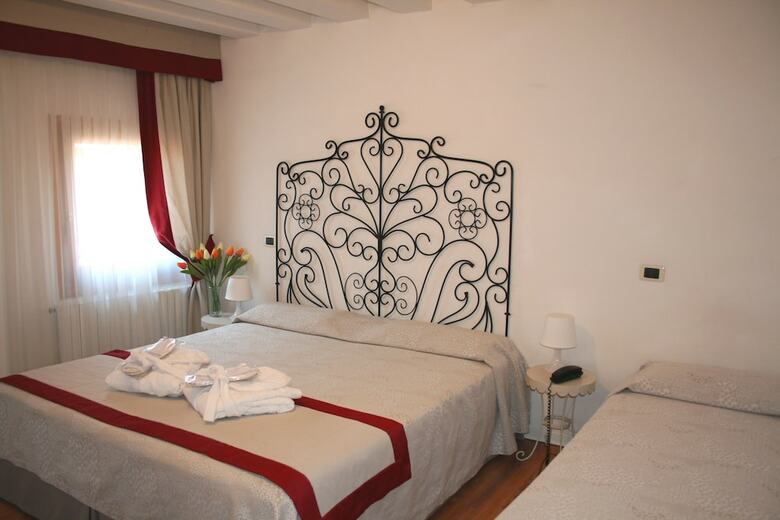 Hotel Antigo Trovatore