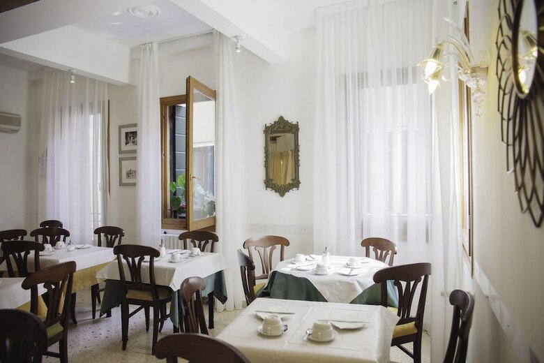 Hotel Antigo Trovatore