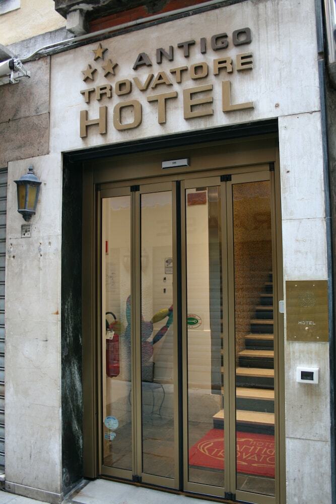 Hotel Antigo Trovatore