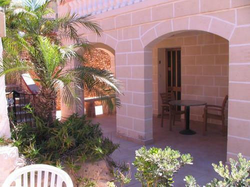 Santa Maria Villa Apt (a)