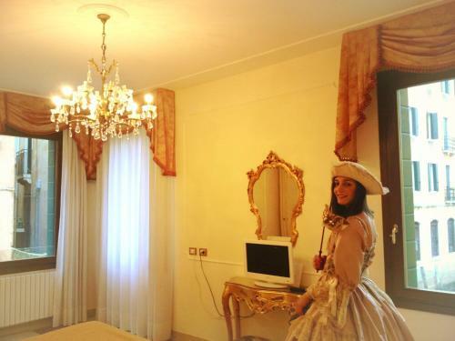 Hotel At Leonard