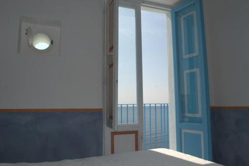 Hostal Pensione La Sirena