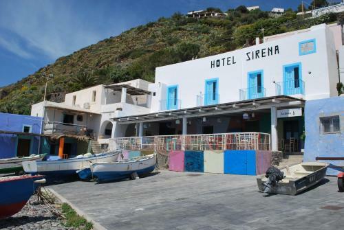 Hostal Pensione La Sirena
