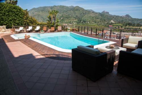Bed & Breakfast Villa Carly Apartment With Private Pool