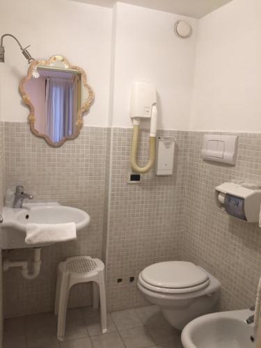 Hostal Guest House Al Milion
